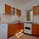 In Kastel Sucurac With Sea View, Balcony, Air Conditioning, Wifi 570-3 Kaštela