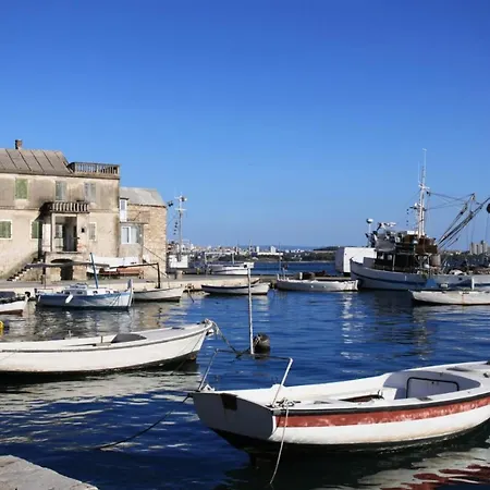 Lejlighed In Kastel Sucurac With Sea View, Balcony, Air Conditioning, Wifi 570-3 *