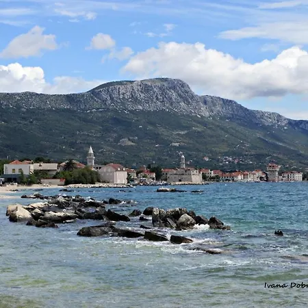 In Kastel Sucurac With Sea View, Balcony, Air Conditioning, Wifi 570-3 公寓 Kaštela