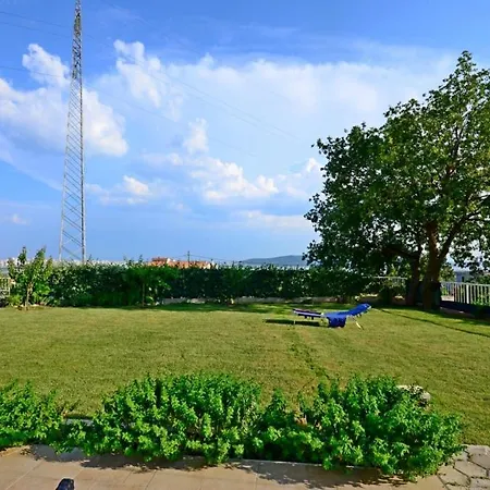 In Kastel Sucurac With Sea View, Balcony, Air Conditioning, Wifi 570-3 公寓 *